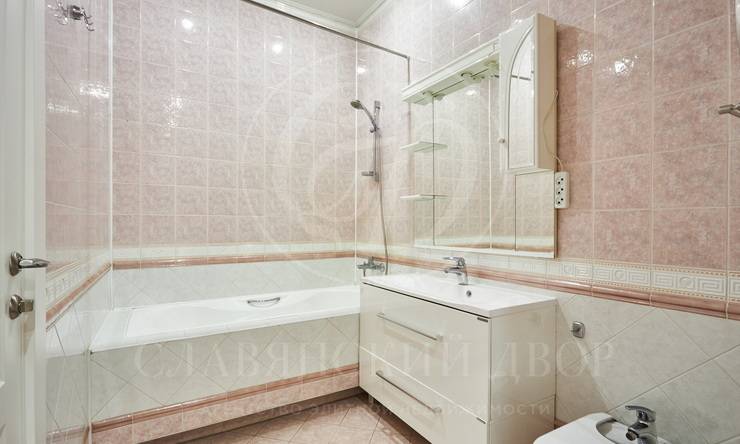 Лот-8221-328015 Продажа квартиры Тверской