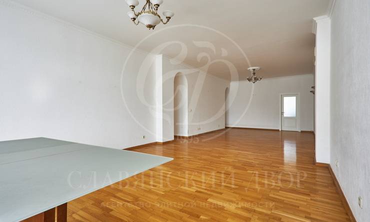 Лот-8221-328048 Продажа квартиры Тверской