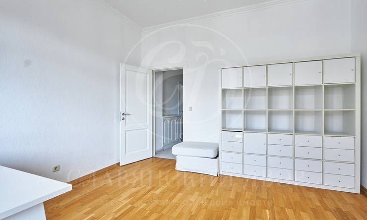 Лот-8221-328052 Продажа квартиры Тверской