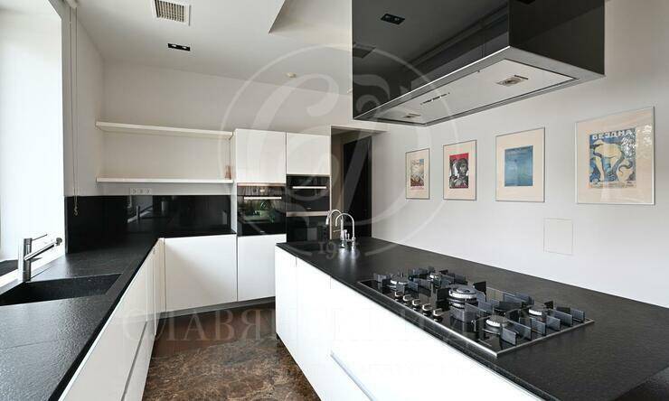 Лот-10696-329587 продажа дома Новорижское шоссе Бенилюкс