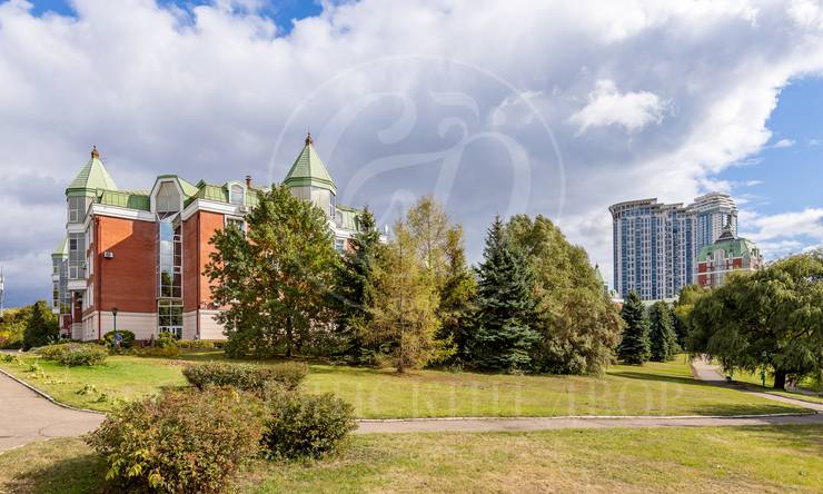 Лот-12734-331009 Продажа квартиры Университет