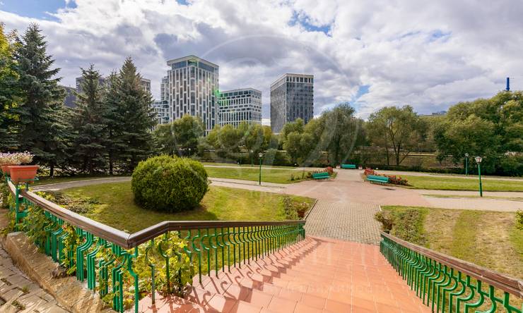 Лот-12734-331014 Продажа квартиры Университет