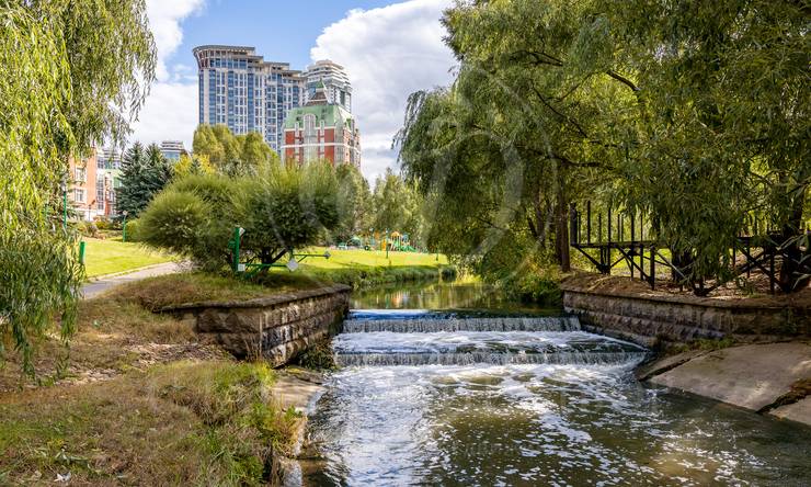 Лот-12734-331040 Продажа квартиры Университет