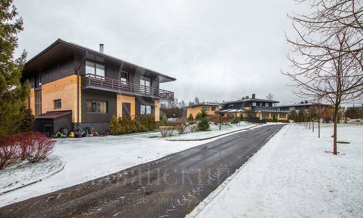 Лот-10768-334130 продажа дома Калужское шоссе Варварино