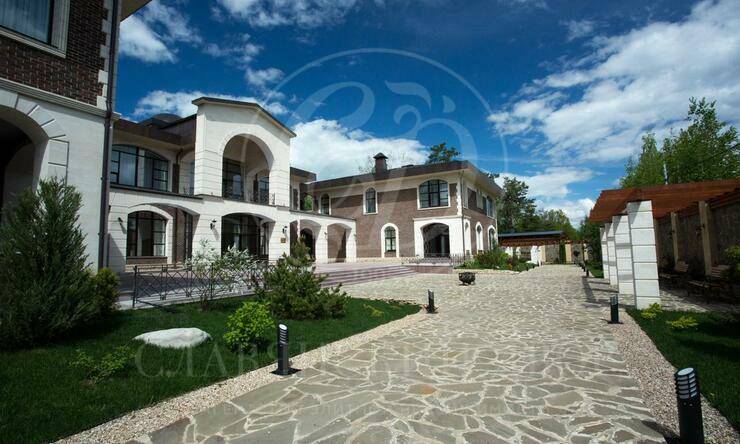 Лот-10784-334847 аренда дома Рублево-Успенское шоссе Сареево Большое