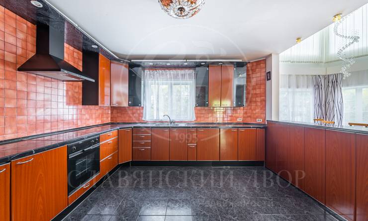 Лот-10815-336943 продажа дома Минское шоссе Немчиновка