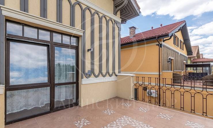 Лот-10833-337569 продажа дома Новорижское шоссе Маленькая Италия