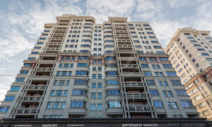 Лот-12795-338633 Продажа квартиры Юг