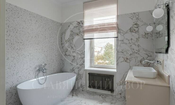 Лот-4151-342224 продажа дома Новорижское шоссе Бенилюкс