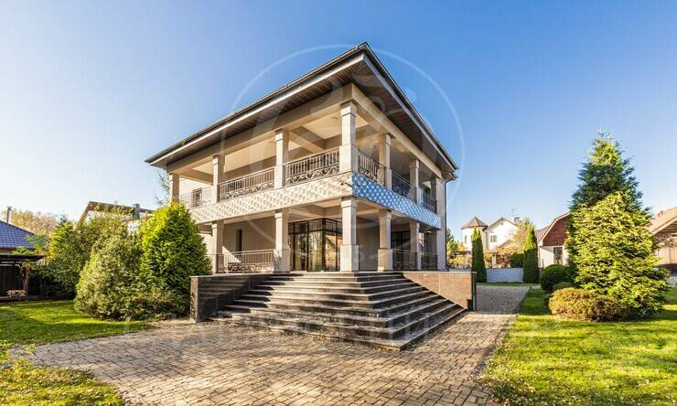 Лот-10921-342670 продажа дома Новорижское шоссе Белая гора