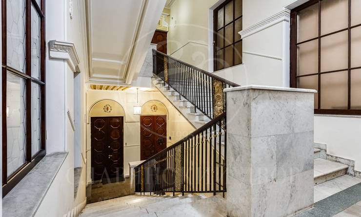 Лот-12827-344460 Продажа квартиры Арбат, Смоленская