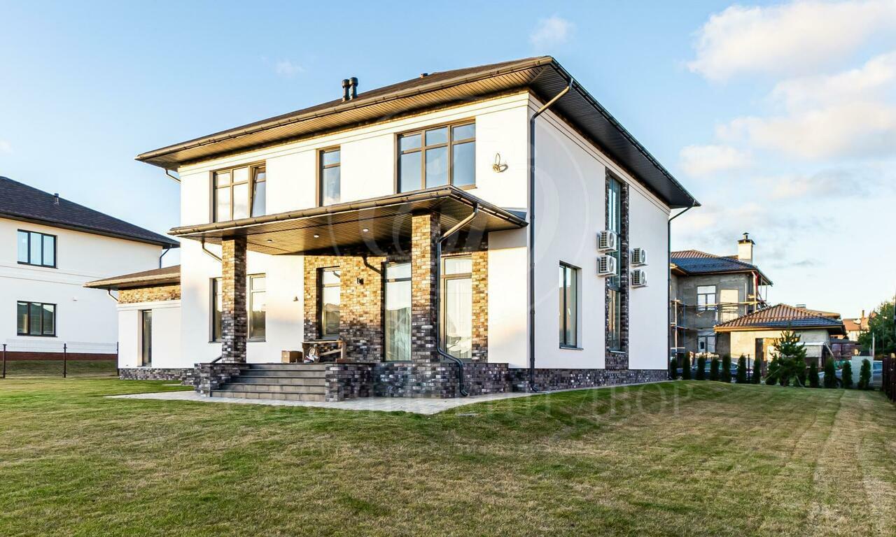 На продажу дом в поселке Новорижский (Покровское)