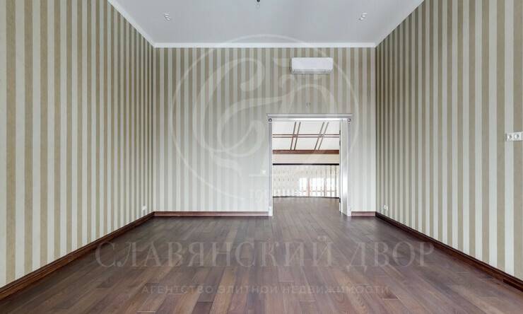 Лот-11087-351036 продажа дома Киевское шоссе Антоновка