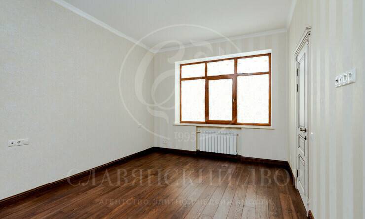 Лот-11087-351037 продажа дома Киевское шоссе Антоновка