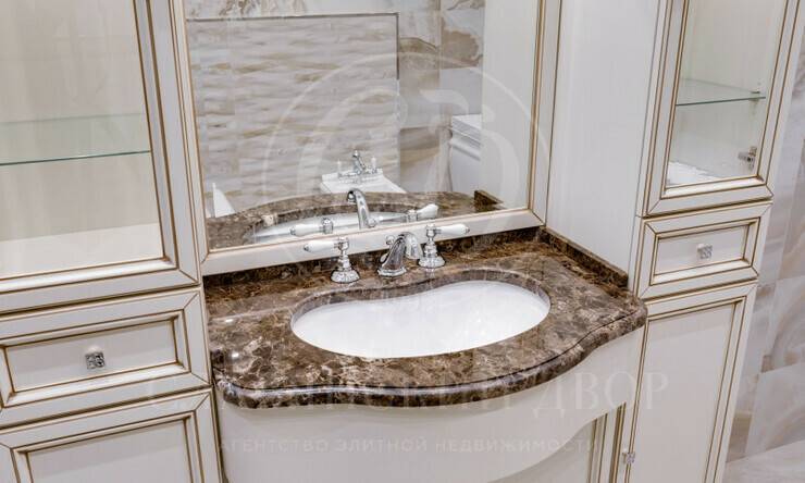 Лот-11087-351045 продажа дома Киевское шоссе Антоновка