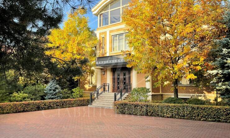 Лот-11092-351549 продажа дома Рублево-Успенское шоссе Архангельское