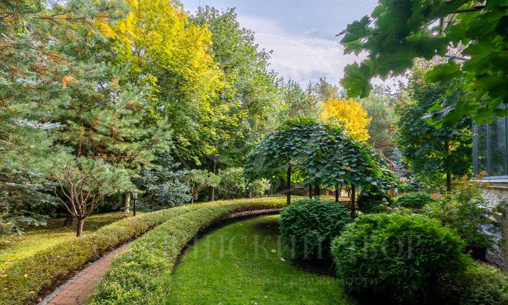 Лот-11092-351555 продажа дома Рублево-Успенское шоссе Архангельское