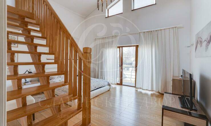 Лот-11151-353726 аренда дома Минское шоссе Немчиновка