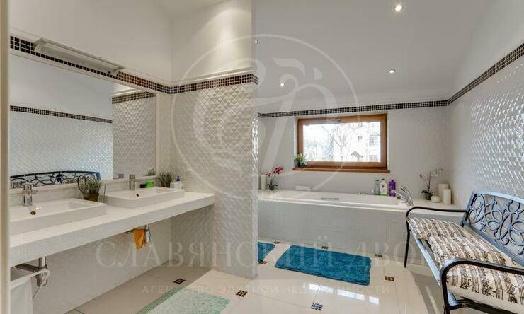 Лот-11151-353729 аренда дома Минское шоссе Немчиновка