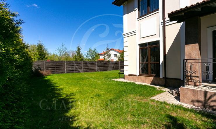 Лот-11152-354365 аренда дома Рублево-Успенское шоссе Александровка