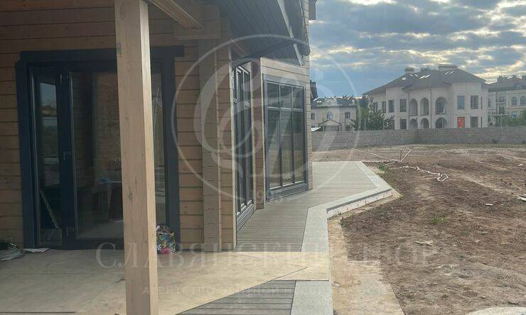 Лот-10974-355563 продажа участка Рублево-Успенское шоссе Шато Соверен (Chateau Souverain)