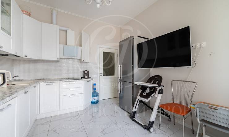 Лот-12892-356637 Продажа квартиры Юг