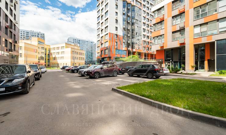 Лот-12892-356648 Продажа квартиры Юг