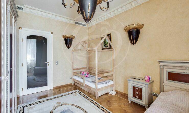 Лот-12896-357735 Продажа квартиры Хамовники, Плющиха