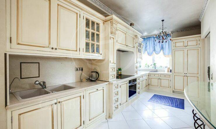 Лот-12896-357745 Продажа квартиры Хамовники, Плющиха