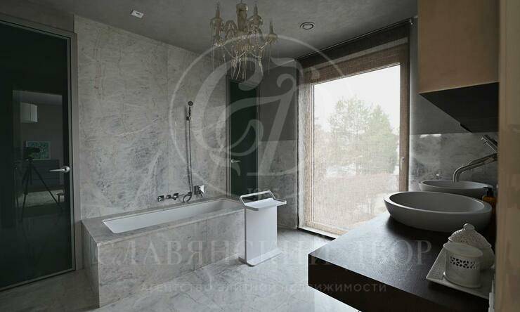 Лот-11280-359392 аренда дома Новорижское шоссе Бенилюкс