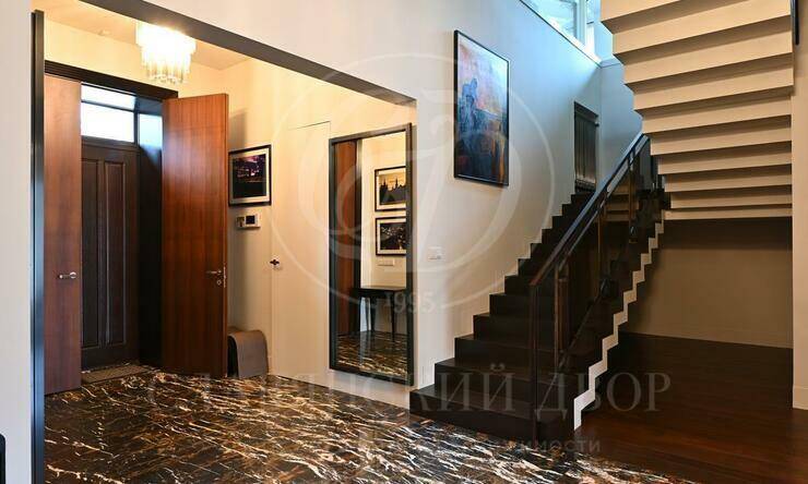 Лот-11280-359395 аренда дома Новорижское шоссе Бенилюкс