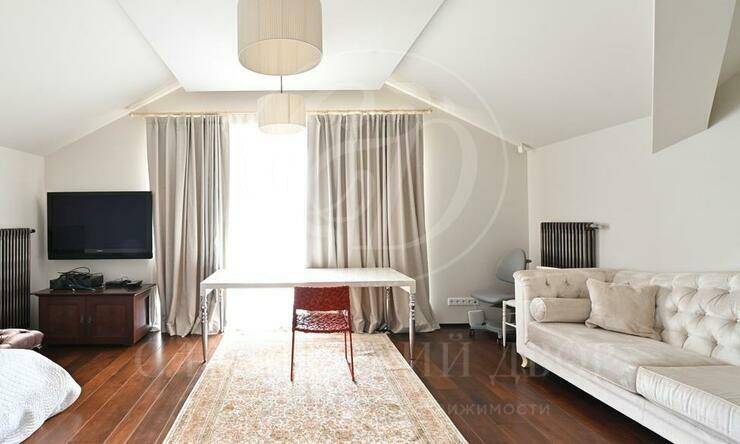 Лот-11280-359400 аренда дома Новорижское шоссе Бенилюкс