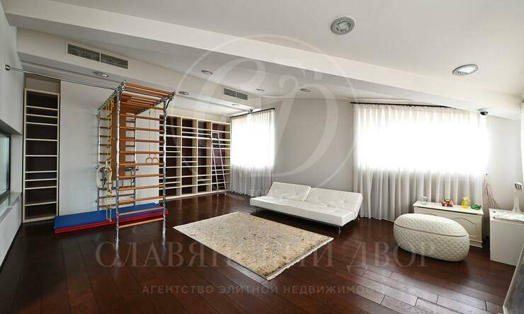 Лот-11280-359401 аренда дома Новорижское шоссе Бенилюкс