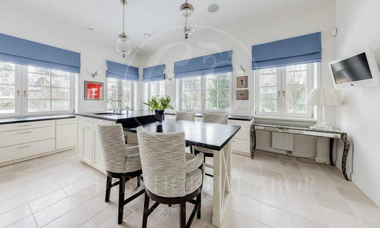 Лот-8021-360262 продажа дома Минское шоссе Довиль