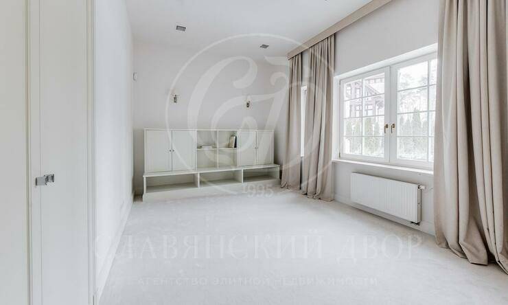 Лот-8021-360268 продажа дома Минское шоссе Довиль