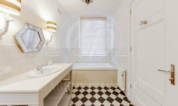 Лот-8021-360269 продажа дома Минское шоссе Довиль