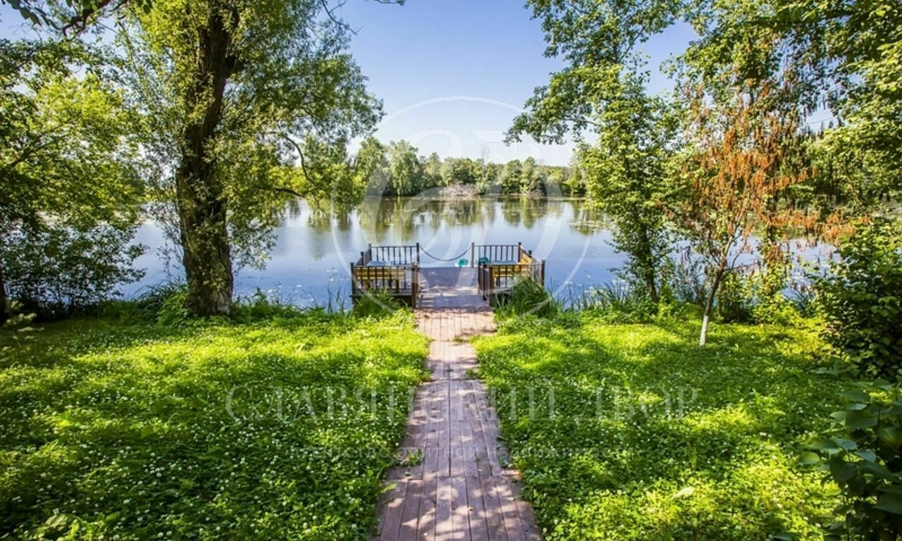 Продажа участка в поселке Косыгинские Дачи