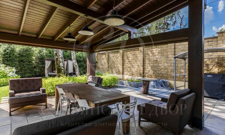 Лот-11321-361378 продажа дома Новорижское шоссе Новинки