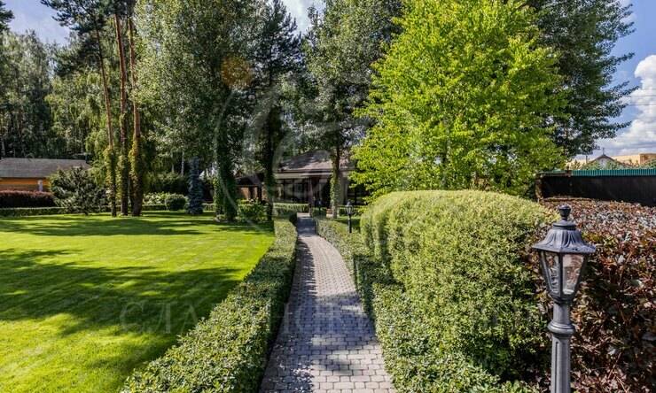 Лот-11321-361384 продажа дома Новорижское шоссе Новинки