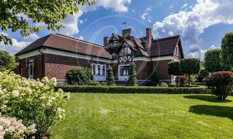 Лот-11321-361385 продажа дома Новорижское шоссе Новинки