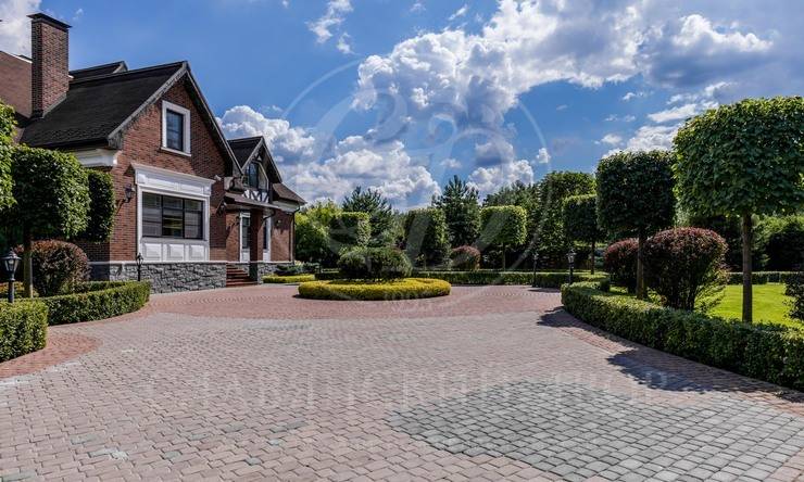 Лот-11321-361386 продажа дома Новорижское шоссе Новинки