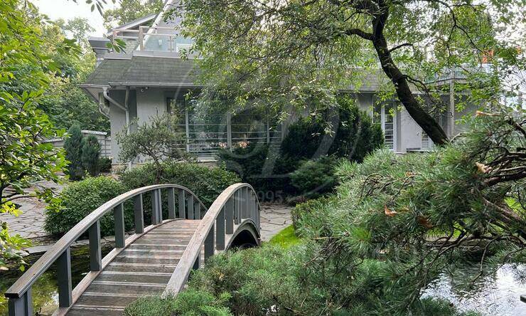 Лот-11045-361714 продажа дома Москва Художников поселок