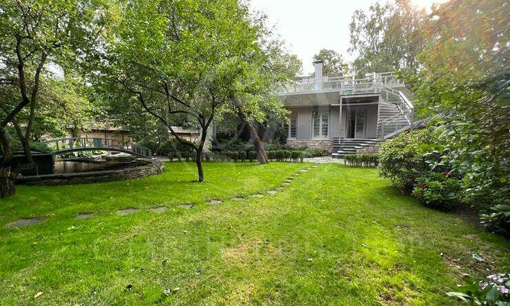 Лот-11045-361716 продажа дома Москва Художников поселок