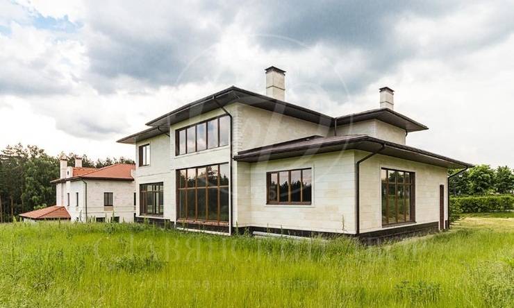 Лот-11327-361746 продажа дома Рублево-Успенское шоссе Шато Соверен (Chateau Souverain)