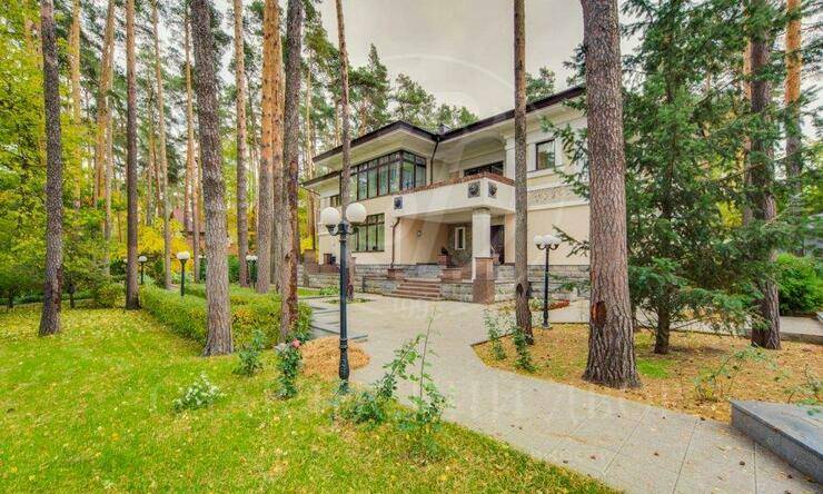 Лот-5152-365205 аренда дома Рублево-Успенское шоссе Жуковка Лес