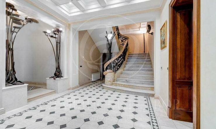 Лот-5152-365208 аренда дома Рублево-Успенское шоссе Жуковка Лес