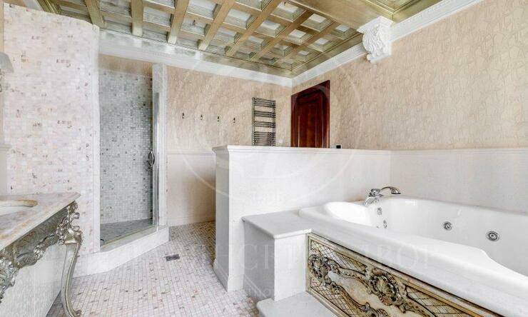 Лот-5152-365211 аренда дома Рублево-Успенское шоссе Жуковка Лес