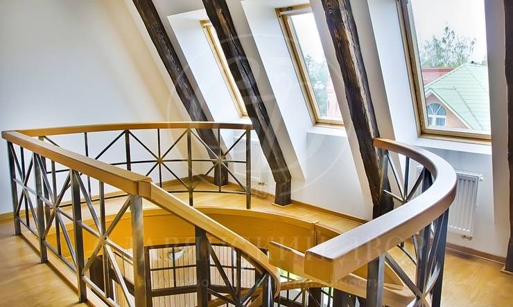 Лот-813-365459 аренда дома Рублево-Успенское шоссе Весна