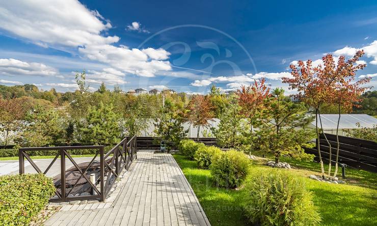 Лот-11371-366065 продажа дома Рублево-Успенское шоссе Шале Горышкино