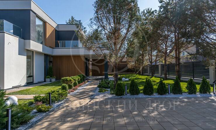 Лот-11402-366413 продажа дома Киевское шоссе Природный парк Каменка